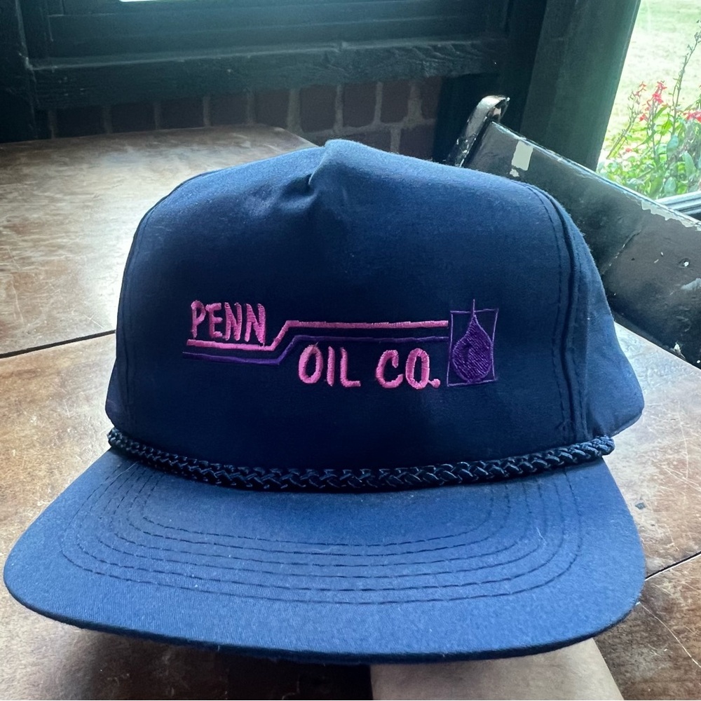Real Vintage Trucker Hat! Amazing! My hats are original very old hats! 😀…